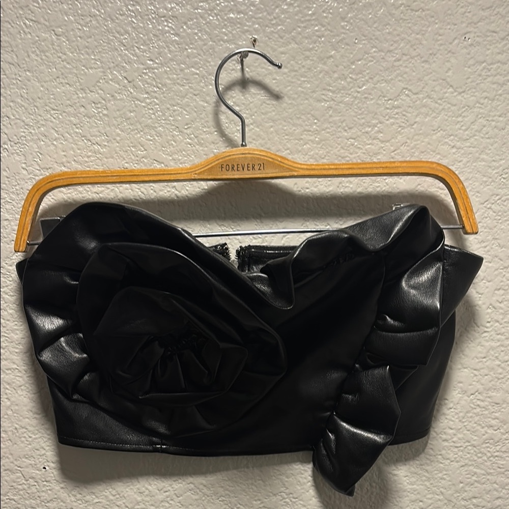 Forever 21 Black Strapless Top with Floral Accent